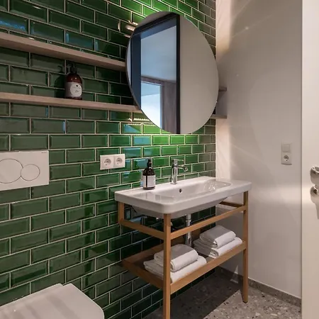Апартаменты Livingreen Residences