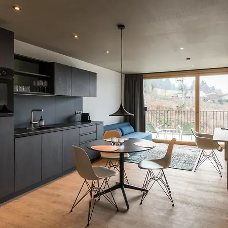 Livingreen Residences Апартаменты *